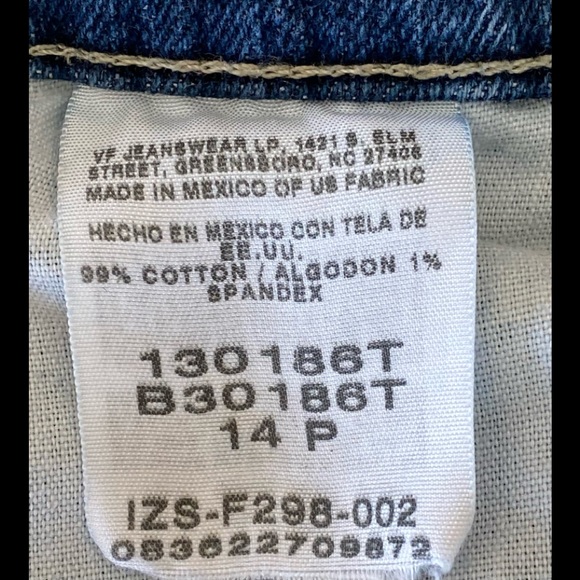 LAST CHANCE 💖HOST PICK 7/42022💖 EUC Lee Riders Relaxed 5 Pocket Jeans, 14P - Picture 5 of 7